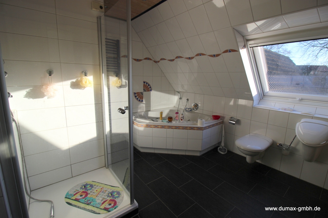 Badezimmer OG (2)