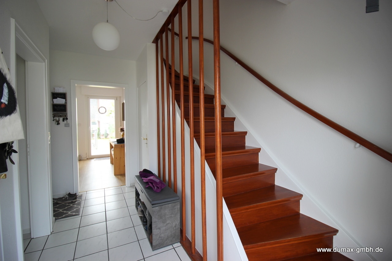 EG Flur-Hauseingang (1)