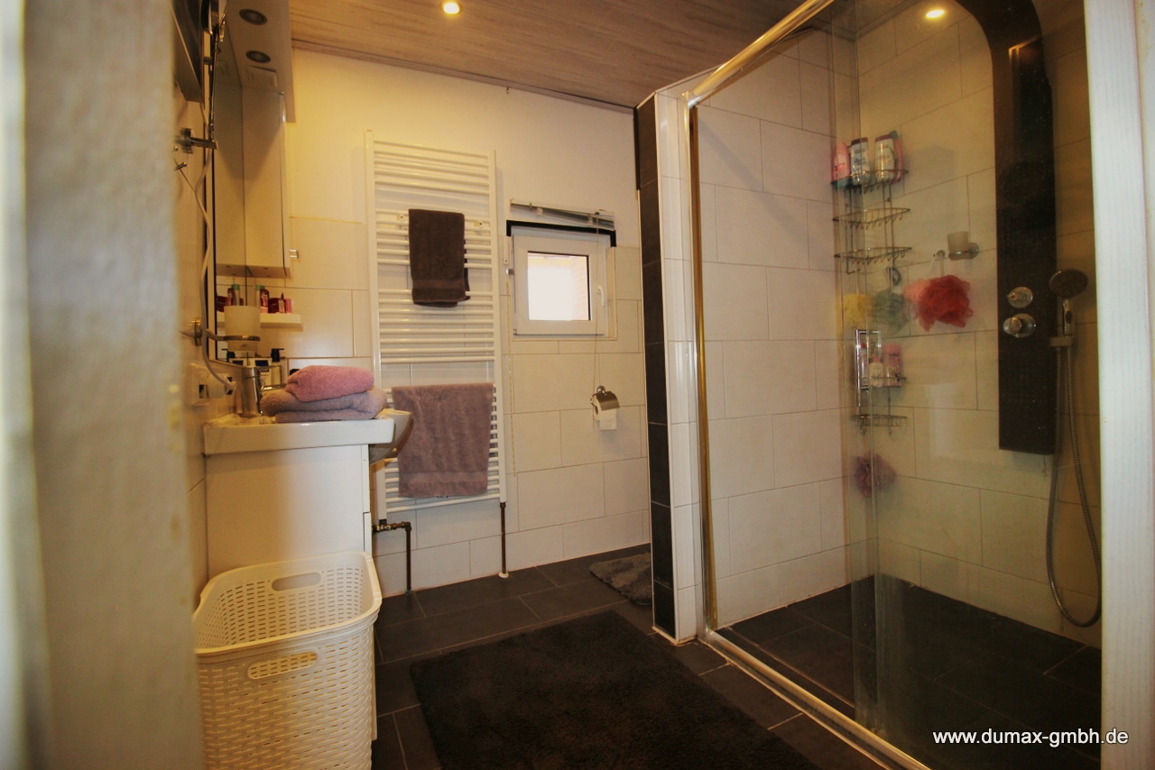 Wohnung 1 - Bad en suite (2)