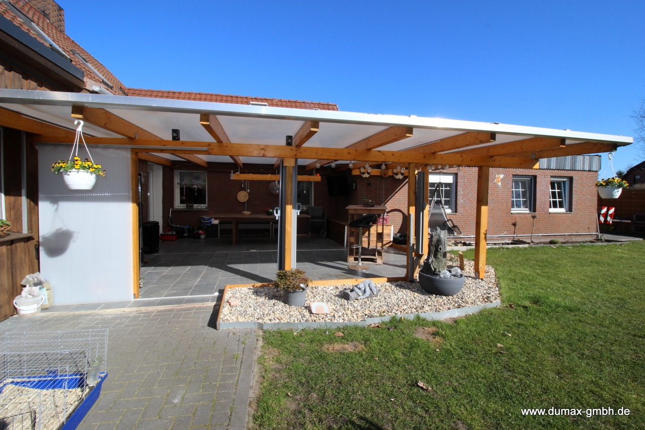 Wohnung 1 - Aussenterrasse (2)