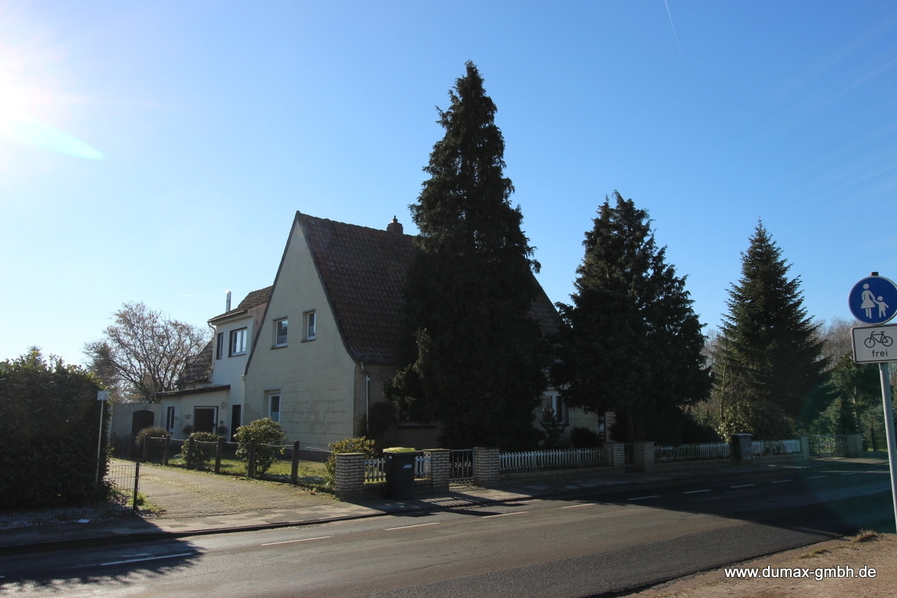 Handwerker Träumchen mit sehr großem Grundstück in Diepholz (Zweifamilienhaus)