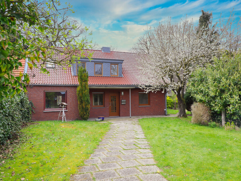 Haus im Grünen von Wetschen – für Handwerker!